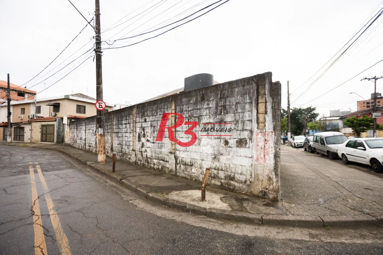 Terreno à venda, 324 m² por R$ 770.000,00 - Macuco - Santos/SP