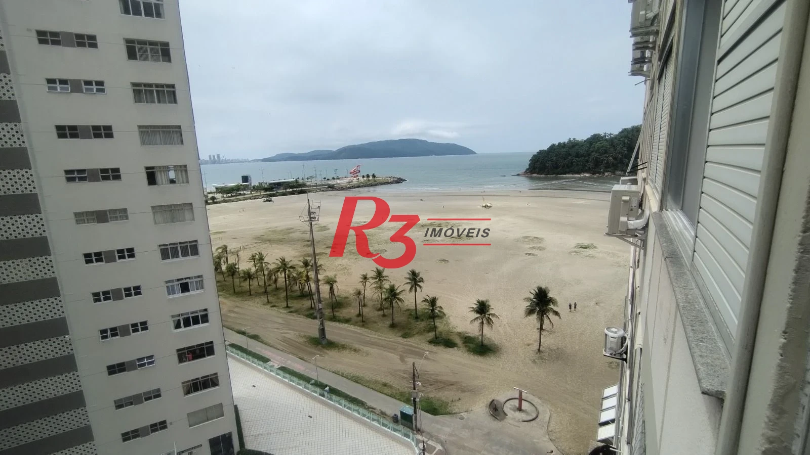 Apartamento com 2 dormitórios à venda, 110 m² por R$ 700.000,00 - José Menino - Santos/SP