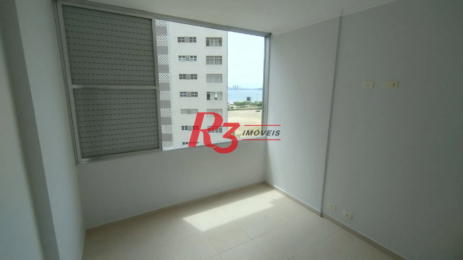 Apartamento com 2 dormitórios à venda, 110 m² por R$ 700.000,00 - José Menino - Santos/SP