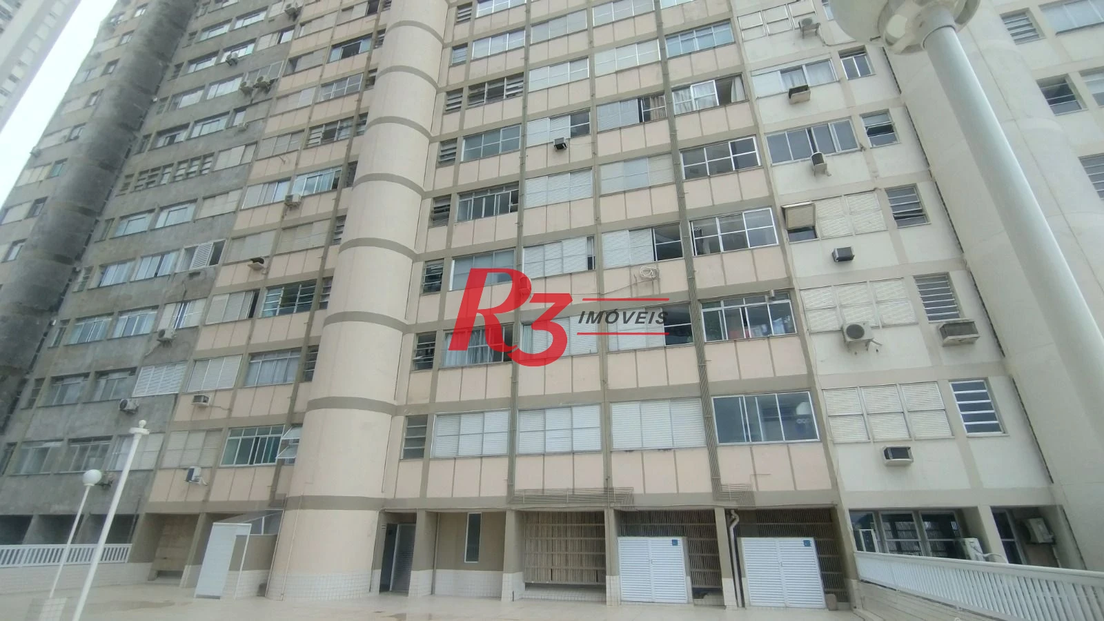 Apartamento com 2 dormitórios à venda, 110 m² por R$ 700.000,00 - José Menino - Santos/SP