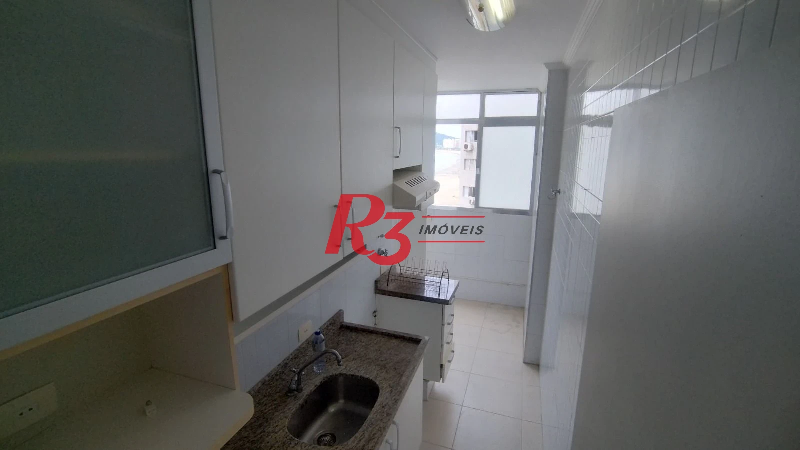 Apartamento com 2 dormitórios à venda, 110 m² por R$ 700.000,00 - José Menino - Santos/SP