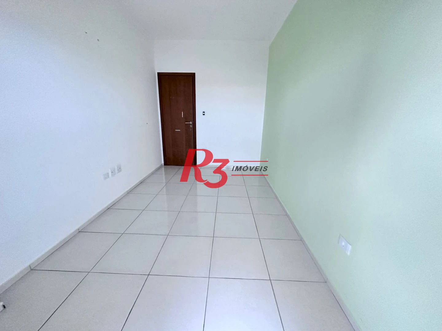 Apartamento com 2 dormitórios à venda, 76 m² por R$ 600.000,00 - Vilamar - Praia Grande/SP