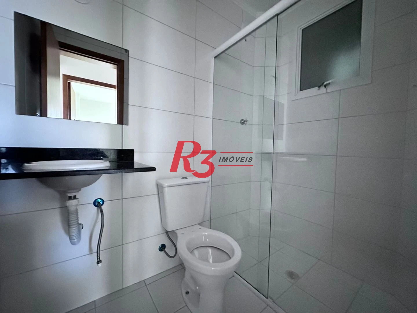 Apartamento com 2 dormitórios à venda, 76 m² por R$ 600.000,00 - Vilamar - Praia Grande/SP