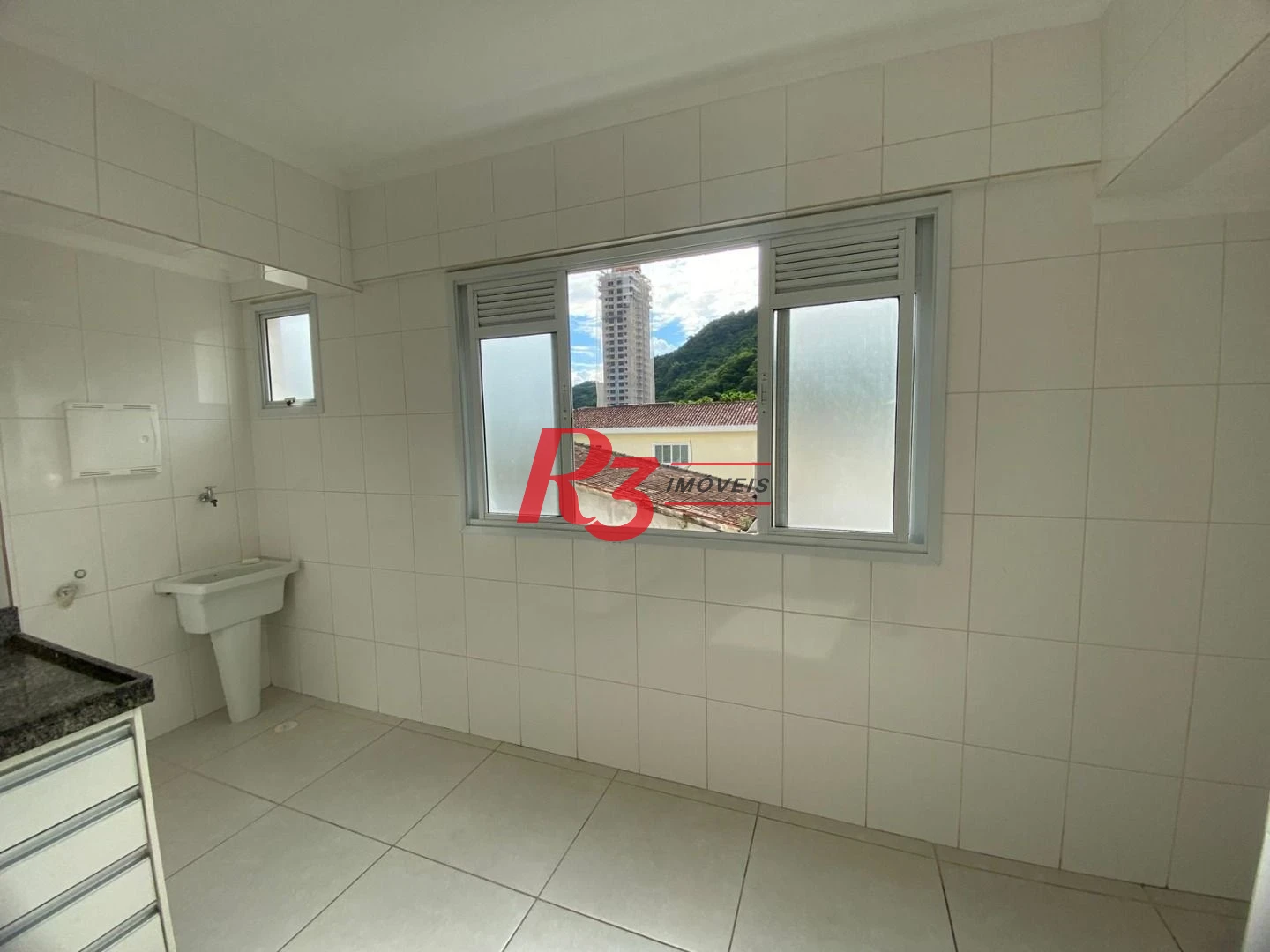 Apartamento com 2 dormitórios para alugar, 73 m² por R$ 3.800,00/mês - Vila Belmiro - Santos/SP