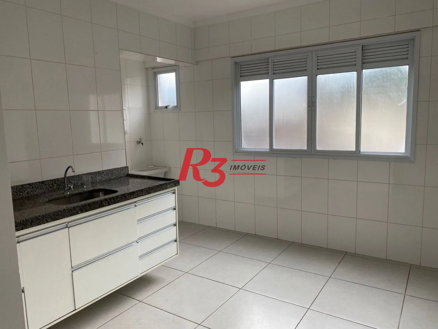 Apartamento com 2 dormitórios para alugar, 73 m² por R$ 3.800,00/mês - Vila Belmiro - Santos/SP