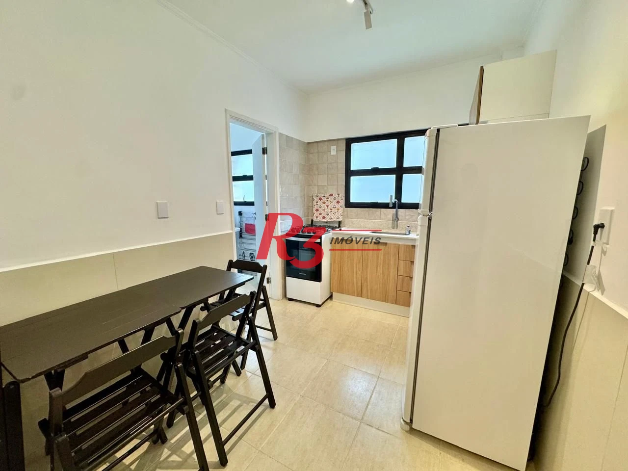 Apartamento com 1 dormitório para alugar, 65 m² por R$ 4.200,00/mês - Embaré - Santos/SP