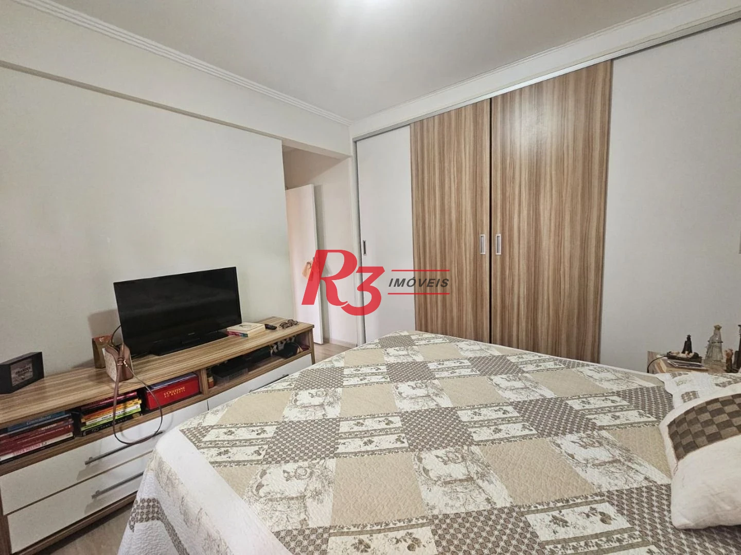 Apartamento com 3 dormitórios à venda, 117 m² por R$ 850.000,00 - Gonzaga - Santos/SP