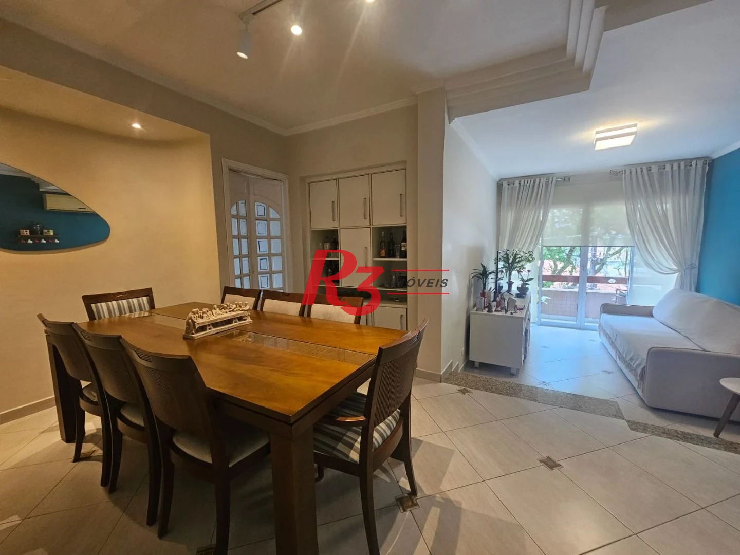 Apartamento com 3 dormitórios à venda, 117 m² por R$ 850.000,00 - Gonzaga - Santos/SP