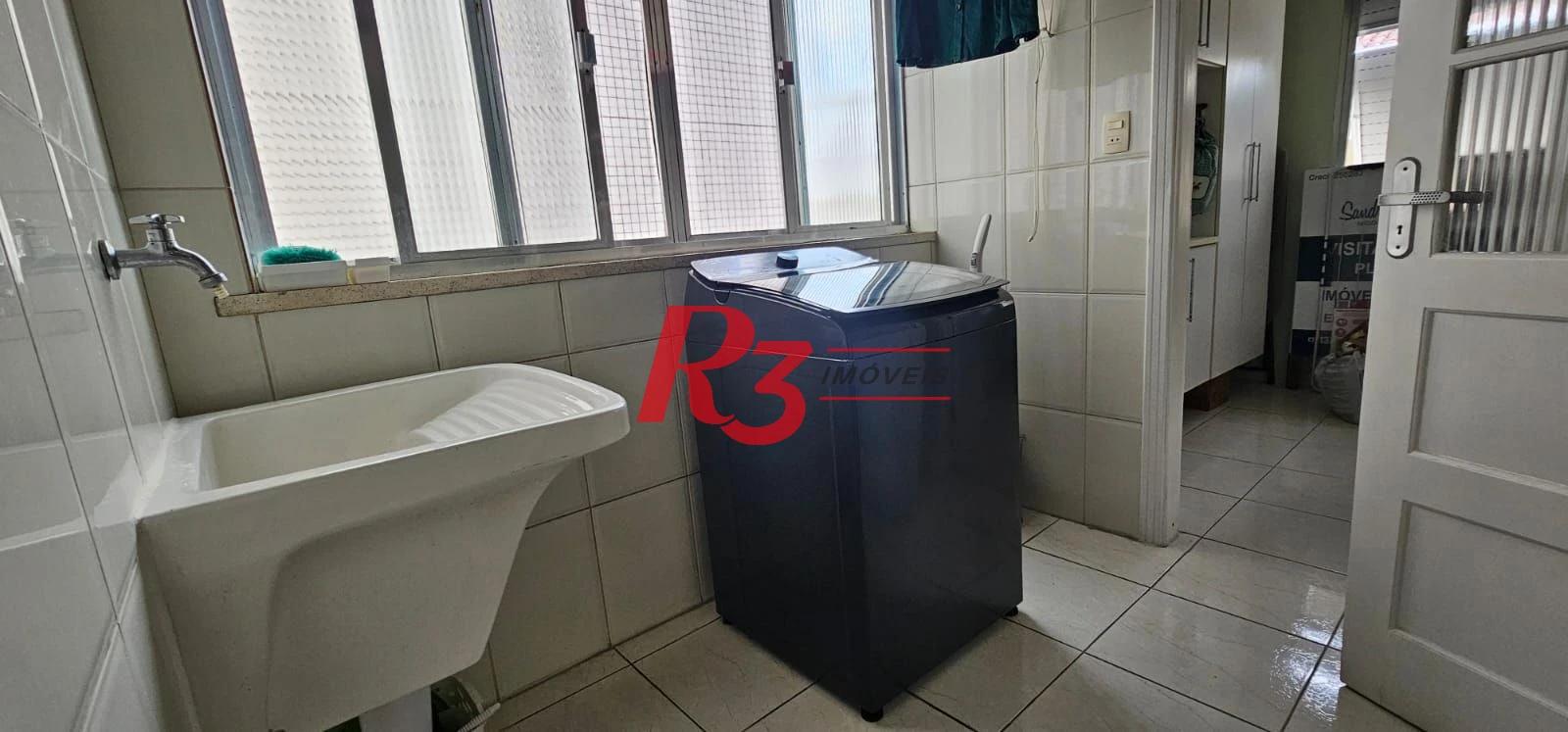 Apartamento com 3 dormitórios à venda, 117 m² por R$ 850.000,00 - Gonzaga - Santos/SP