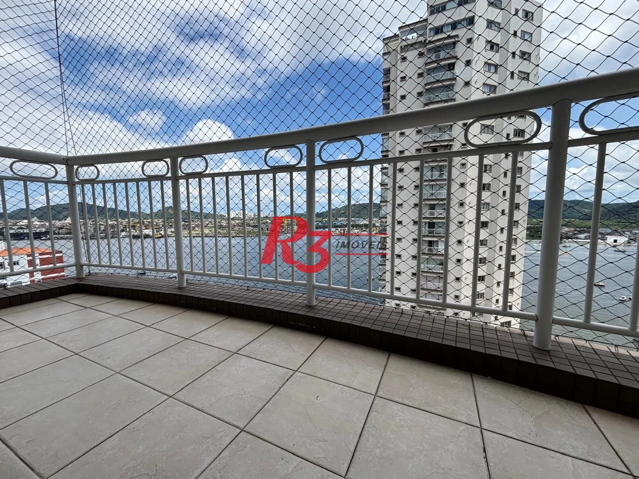 Apartamento com 3 dormitórios para alugar, 199 m² por R$ 15.300,00/mês - Ponta da Praia - Santos/SP