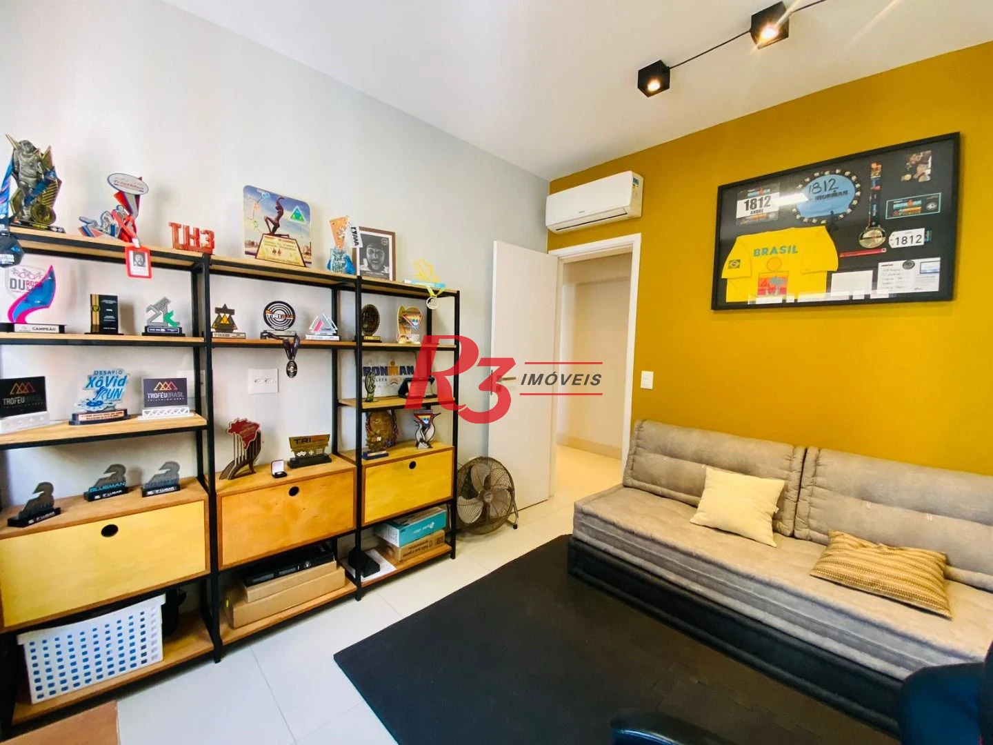 Apartamento com 3 dormitórios à venda, 159 m² por R$ 2.480.000,00 - Embaré - Santos/SP