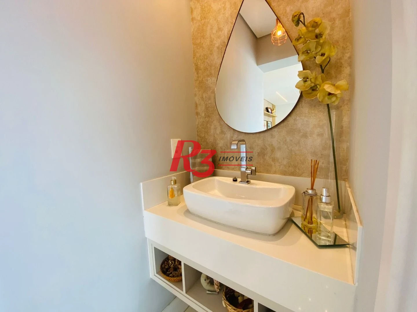 Apartamento com 3 dormitórios à venda, 159 m² por R$ 2.480.000,00 - Embaré - Santos/SP