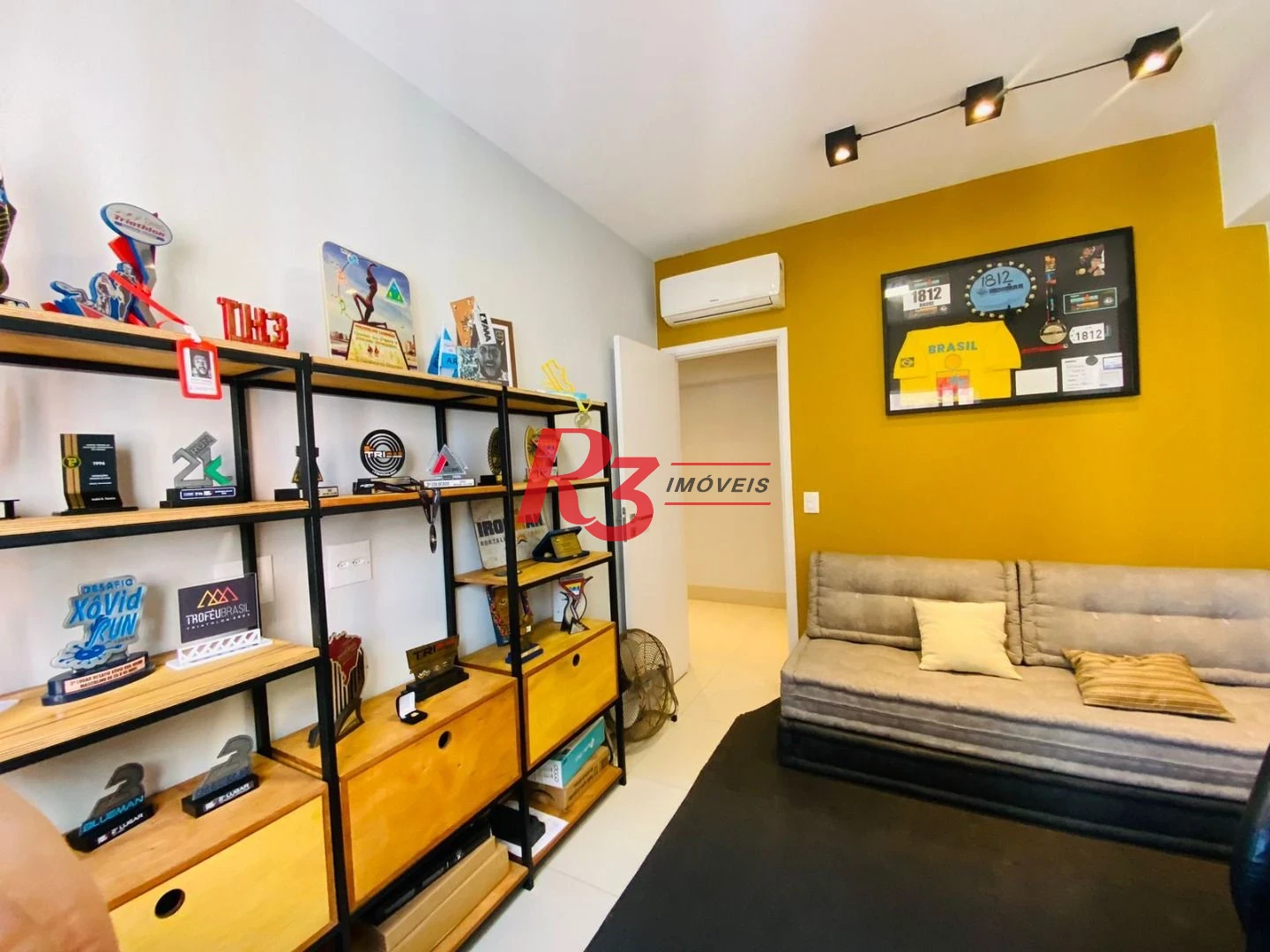 Apartamento com 3 dormitórios à venda, 159 m² por R$ 2.480.000,00 - Embaré - Santos/SP