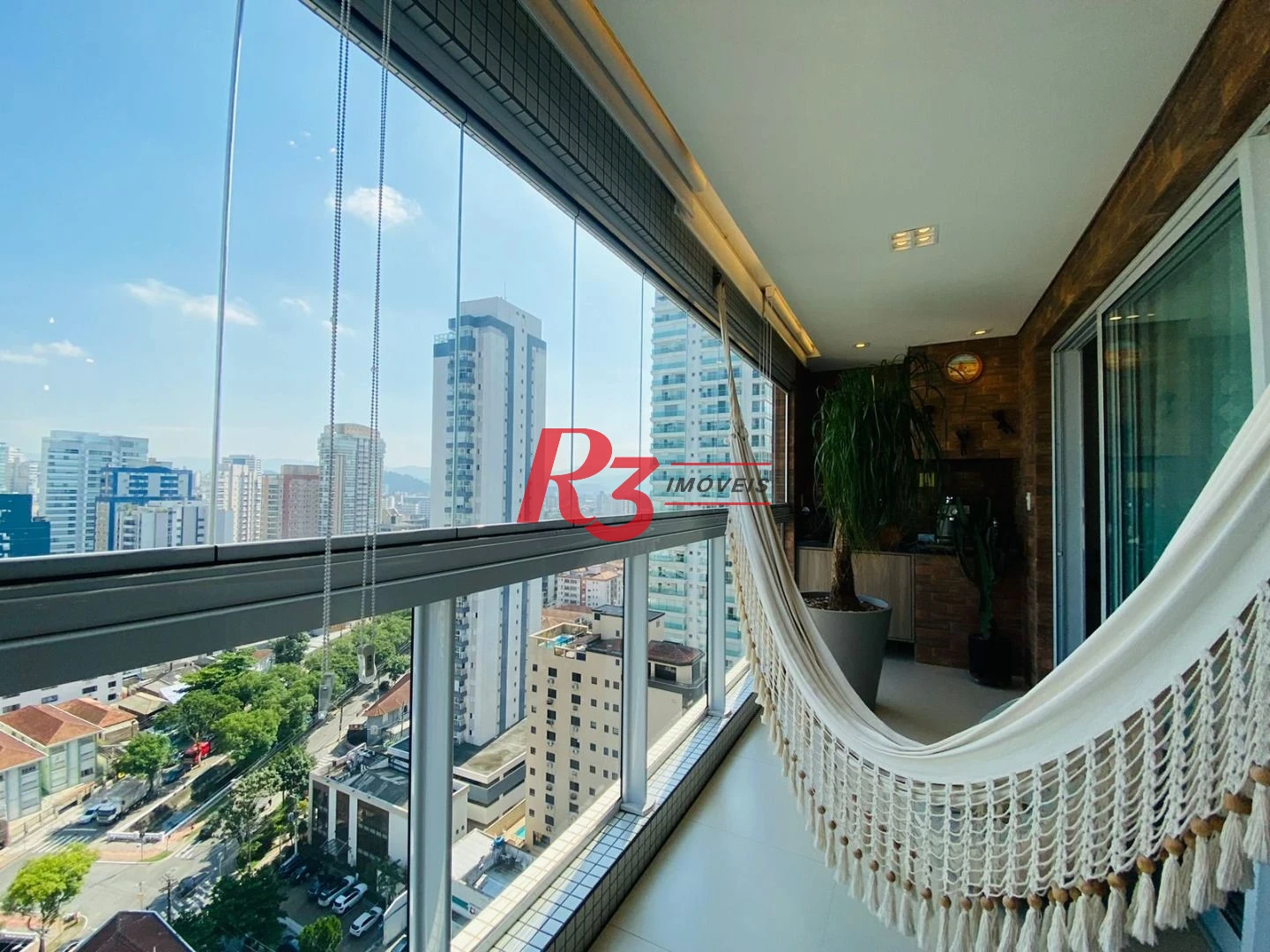Apartamento com 3 dormitórios à venda, 159 m² por R$ 2.480.000,00 - Embaré - Santos/SP