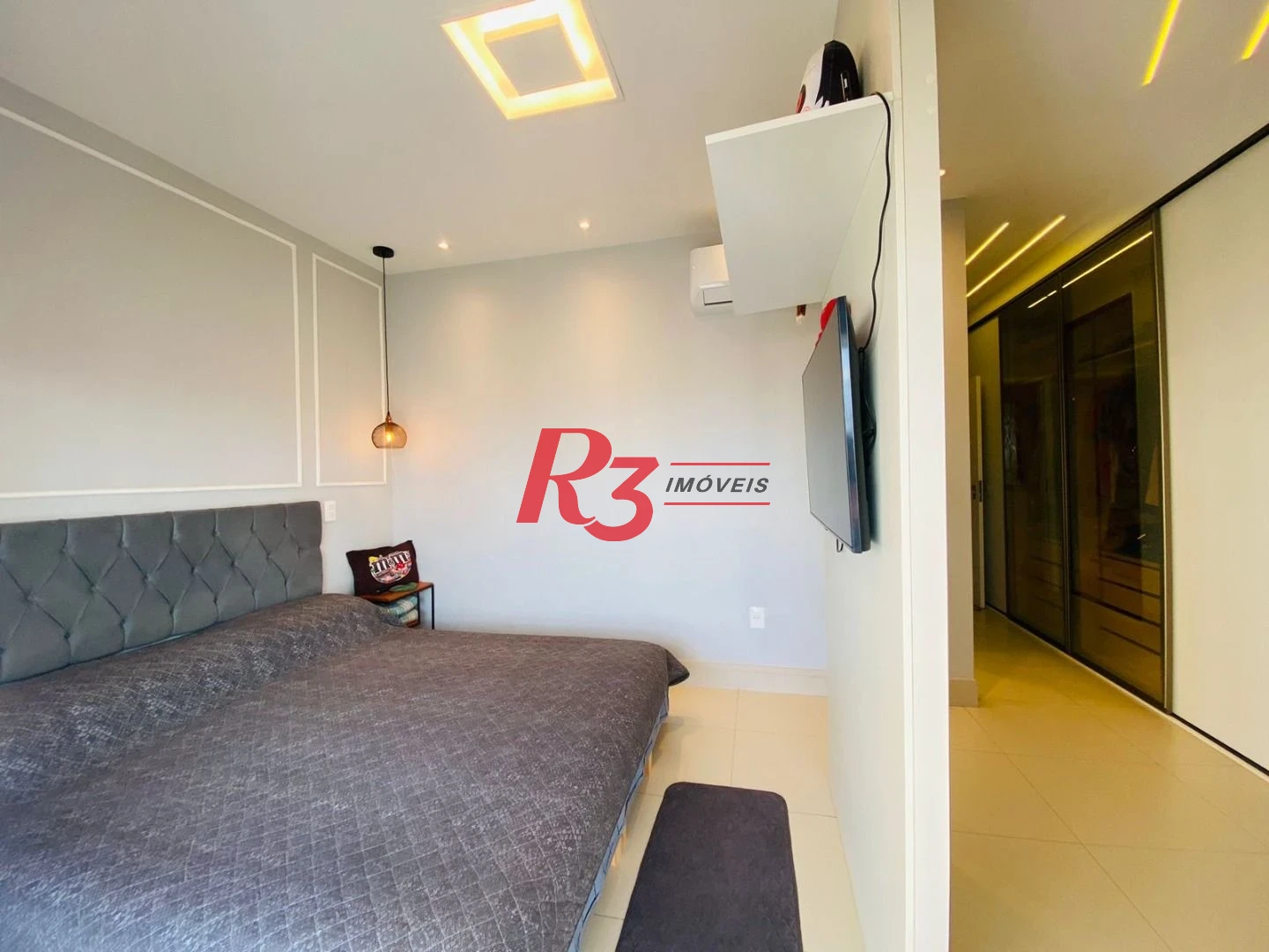 Apartamento com 3 dormitórios à venda, 159 m² por R$ 2.480.000,00 - Embaré - Santos/SP