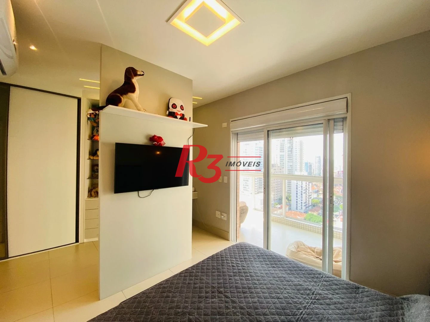 Apartamento com 3 dormitórios à venda, 159 m² por R$ 2.480.000,00 - Embaré - Santos/SP