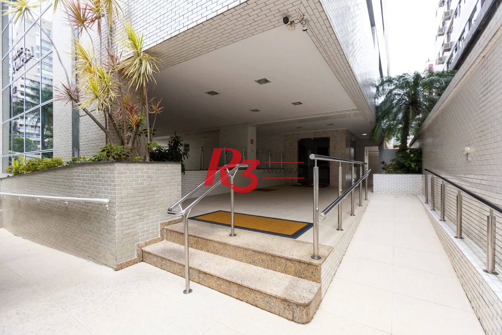 Apartamento com 3 dormitórios à venda, 143 m² por R$ 2.100.000,00 - Pompéia - Santos/SP