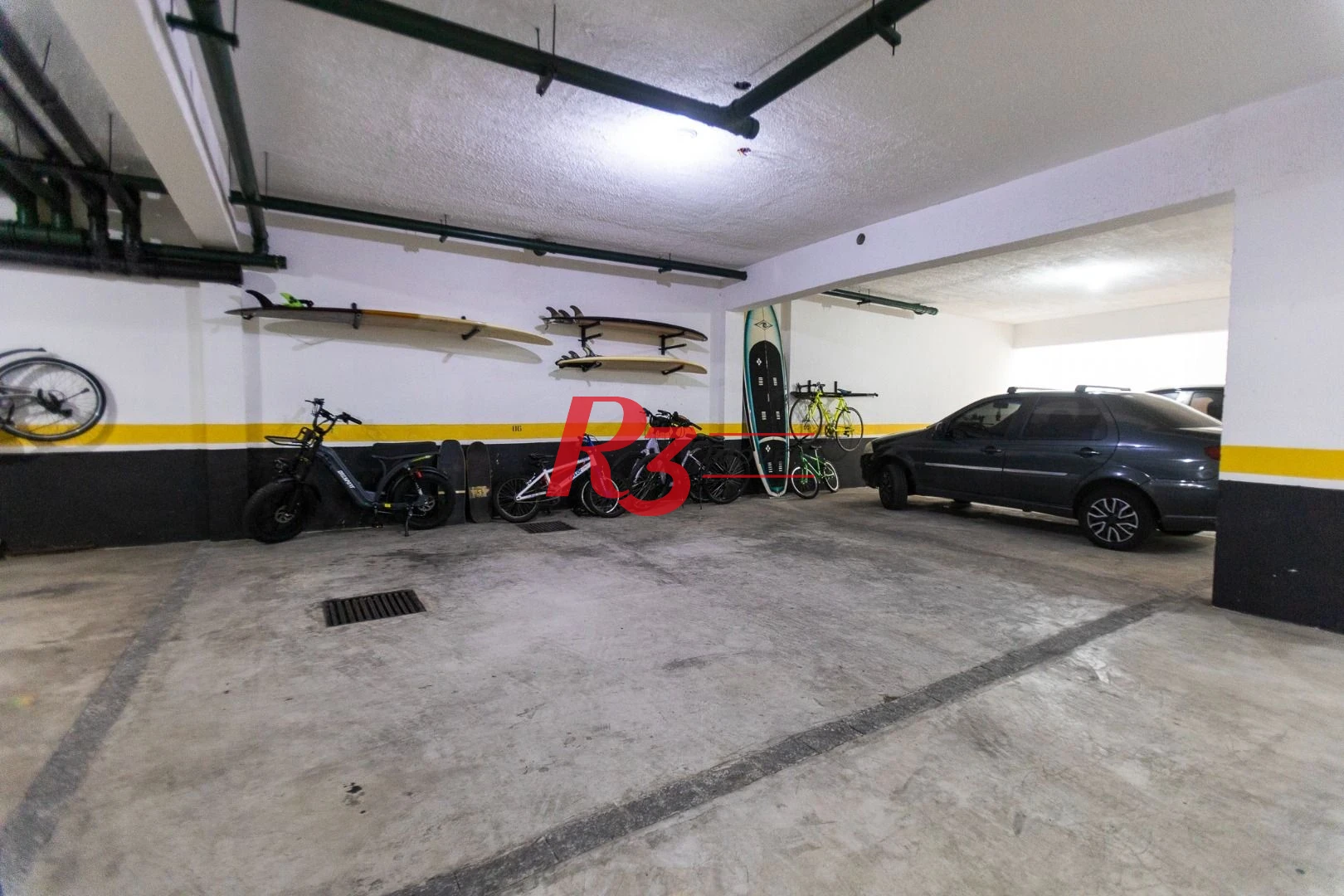Apartamento com 3 dormitórios à venda, 143 m² por R$ 2.100.000,00 - Pompéia - Santos/SP