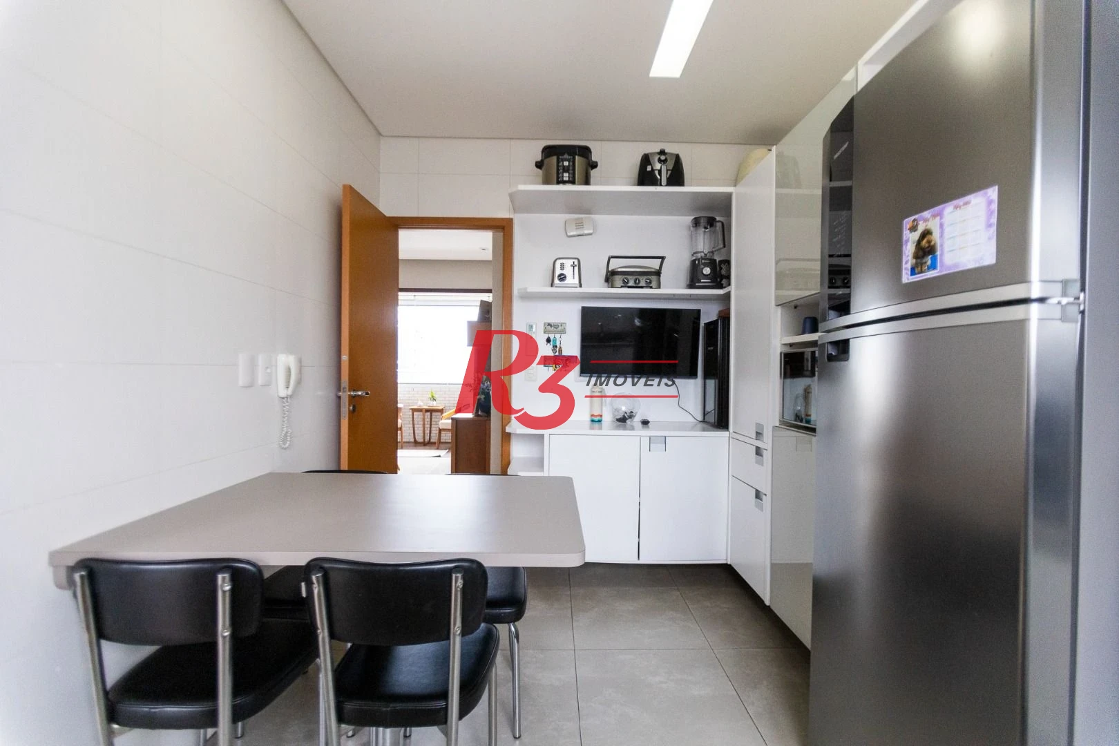 Apartamento com 3 dormitórios à venda, 143 m² por R$ 2.100.000,00 - Pompéia - Santos/SP