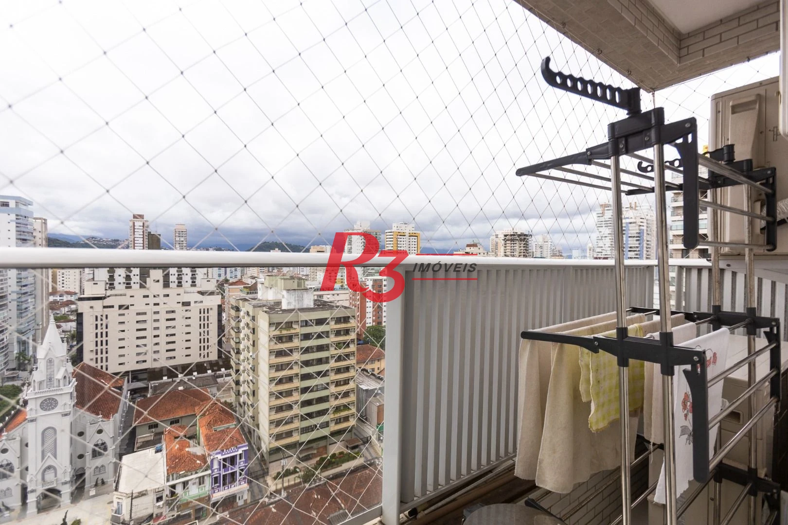 Apartamento com 3 dormitórios à venda, 143 m² por R$ 2.100.000,00 - Pompéia - Santos/SP