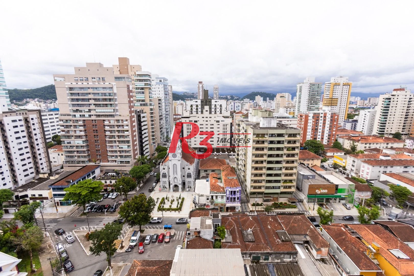 Apartamento com 3 dormitórios à venda, 143 m² por R$ 2.100.000,00 - Pompéia - Santos/SP