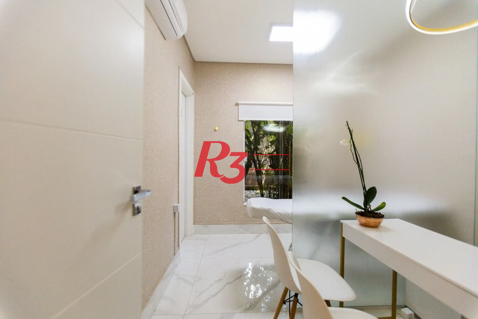 Sala para alugar, 30 m² por R$ 3.700,00/mês - Estuário - Santos/SP