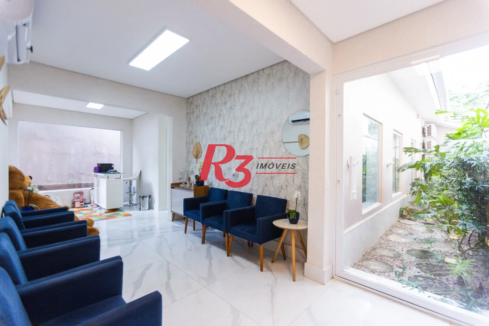 Sala para alugar, 30 m² por R$ 3.700,00/mês - Estuário - Santos/SP