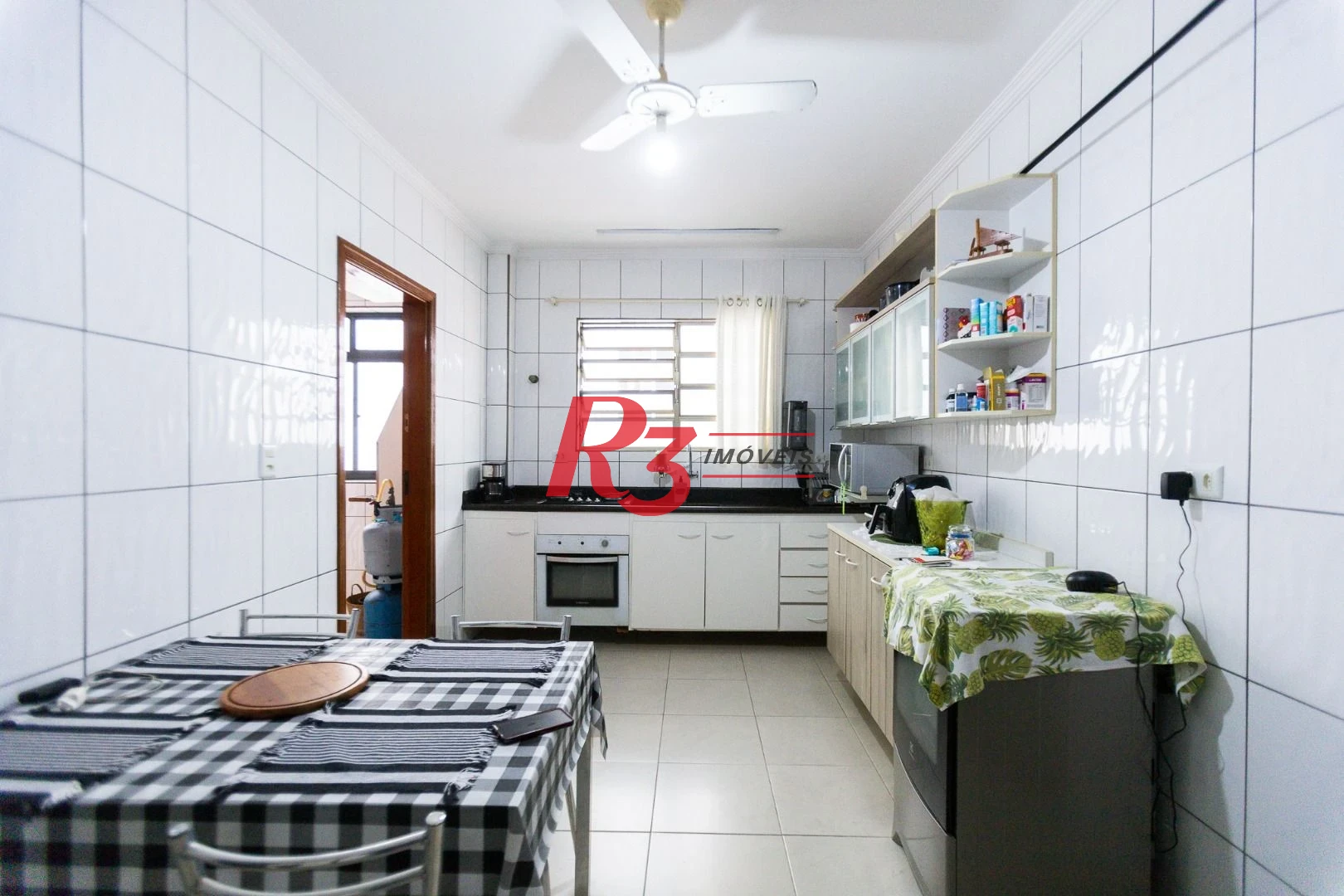 Casa com 3 dormitórios para alugar, 160 m² por R$ 7.000,00/mês - Ponta da Praia - Santos/SP