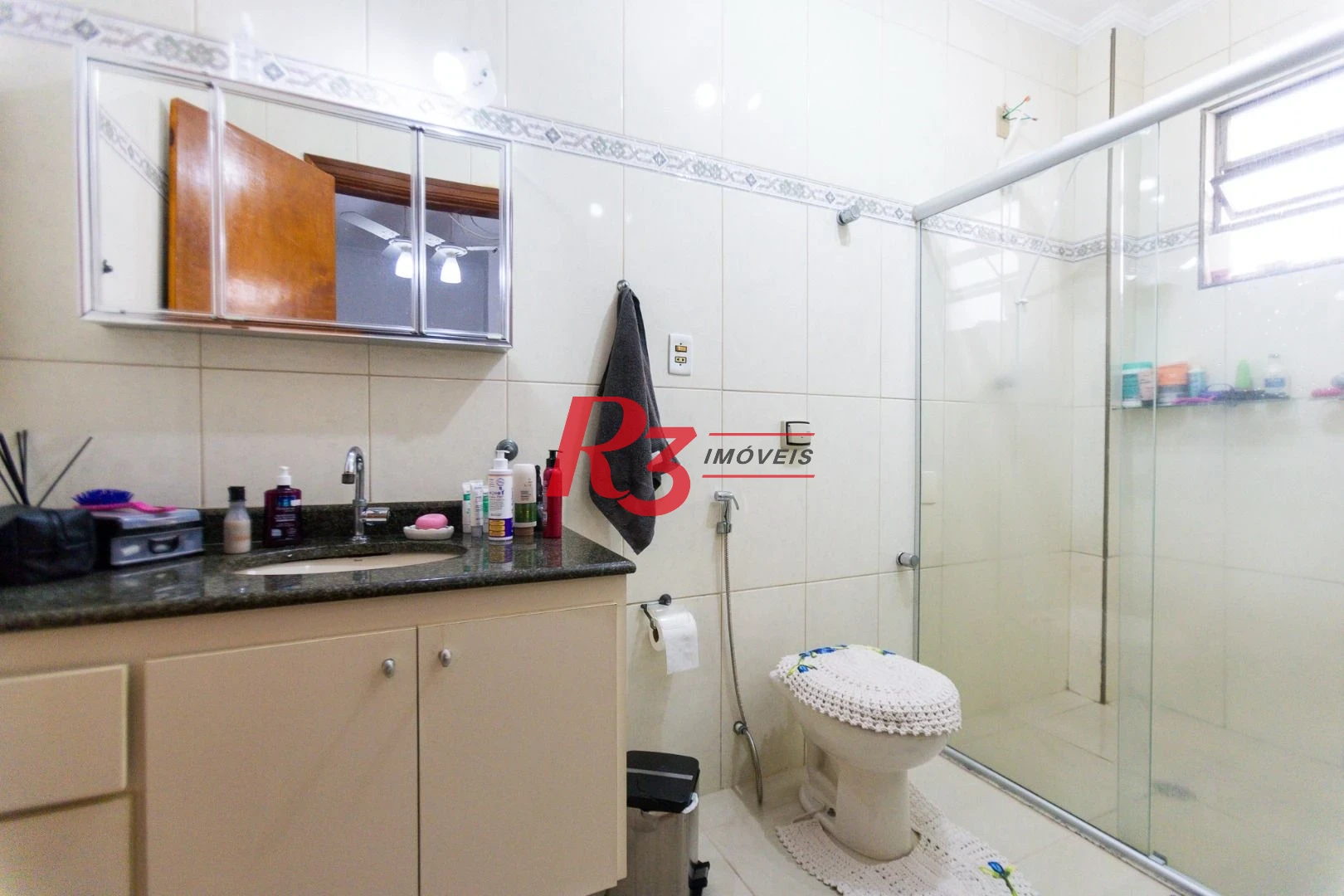 Casa com 3 dormitórios para alugar, 160 m² por R$ 7.000,00/mês - Ponta da Praia - Santos/SP