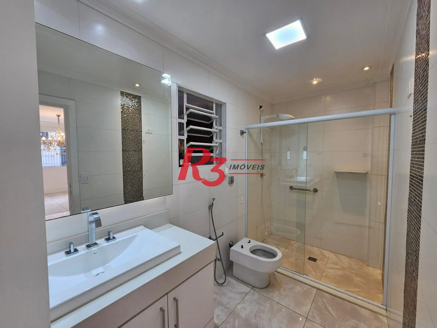 Sobrado à venda, 230 m² por R$ 1.920.000,00 - Ponta da Praia - Santos/SP