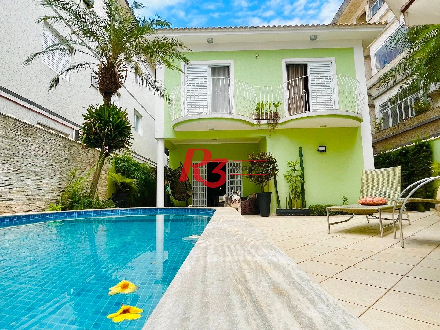 Sobrado à venda, 457 m² por R$ 6.500.000,00 - Gonzaga - Santos/SP