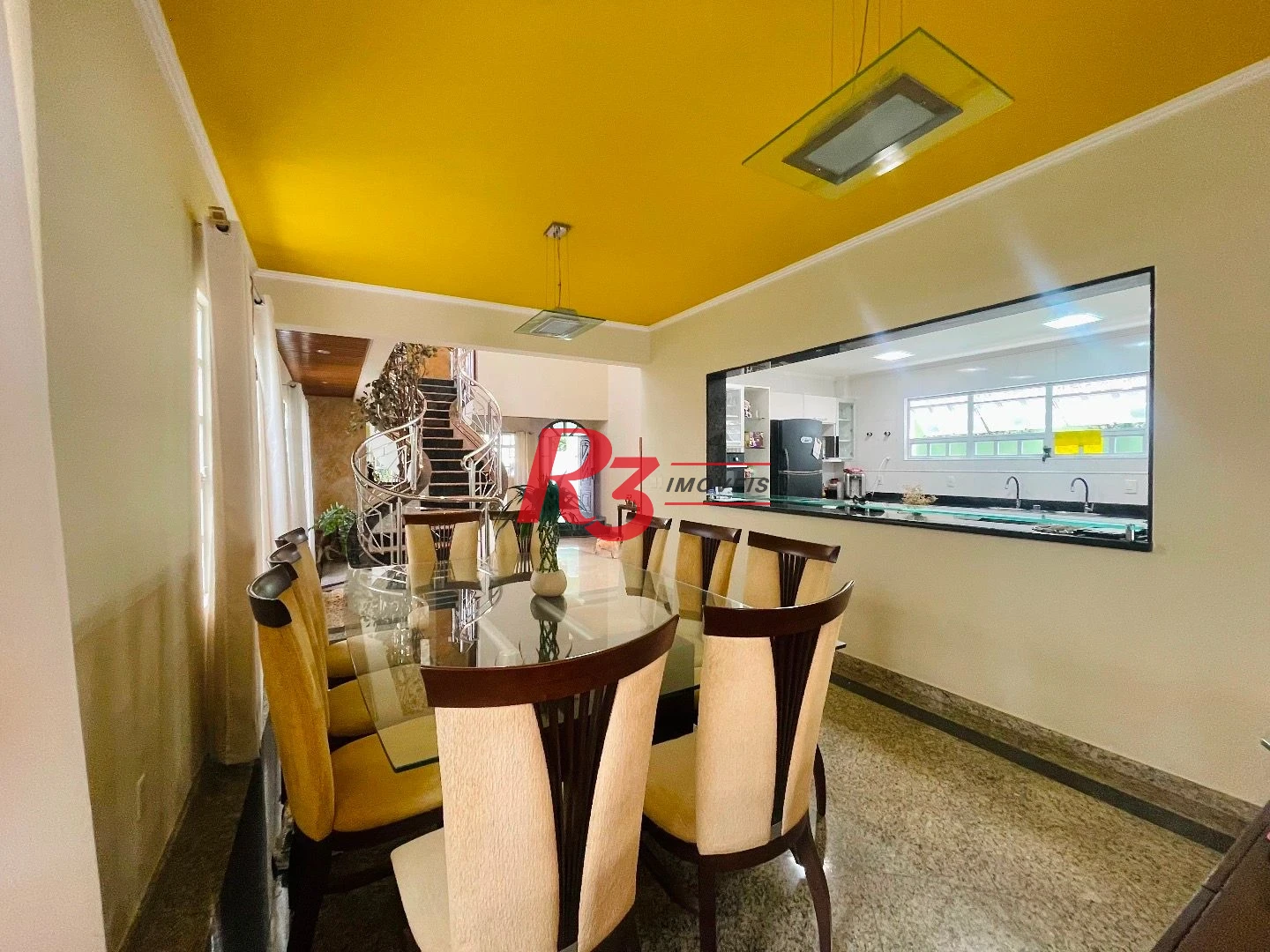 Sobrado à venda, 457 m² por R$ 6.500.000,00 - Gonzaga - Santos/SP