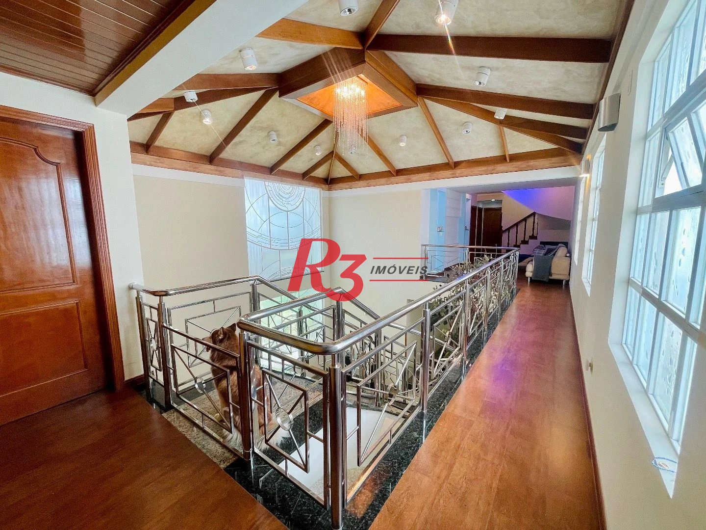 Sobrado à venda, 457 m² por R$ 6.500.000,00 - Gonzaga - Santos/SP
