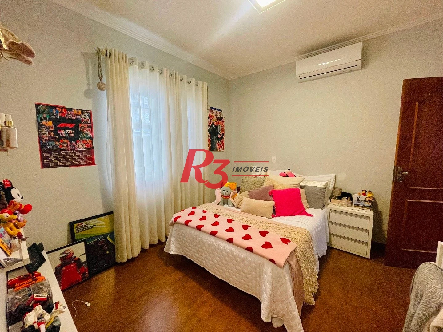 Sobrado à venda, 457 m² por R$ 6.500.000,00 - Gonzaga - Santos/SP