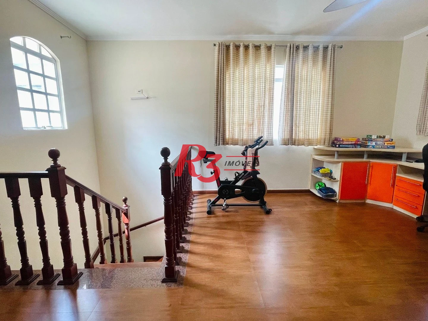 Sobrado à venda, 457 m² por R$ 6.500.000,00 - Gonzaga - Santos/SP