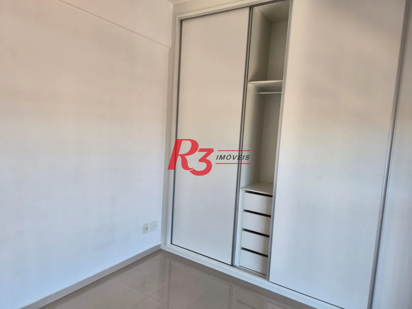 Apartamento à venda, 65 m² por R$ 650.000,00 - Encruzilhada - Santos/SP