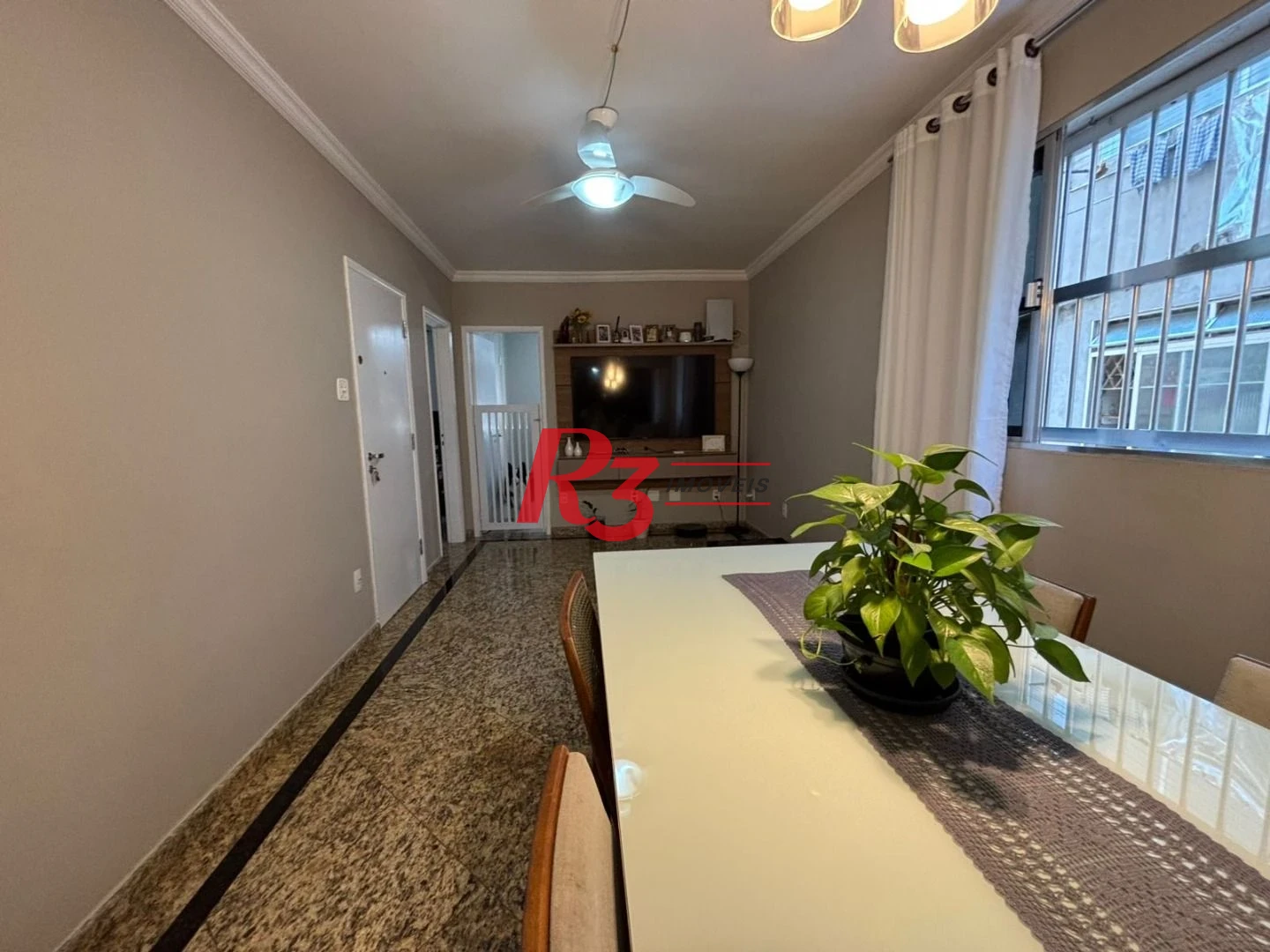 Apartamento com 3 dormitórios à venda, 98 m² por R$ 500.000,00 - Gonzaga - Santos/SP
