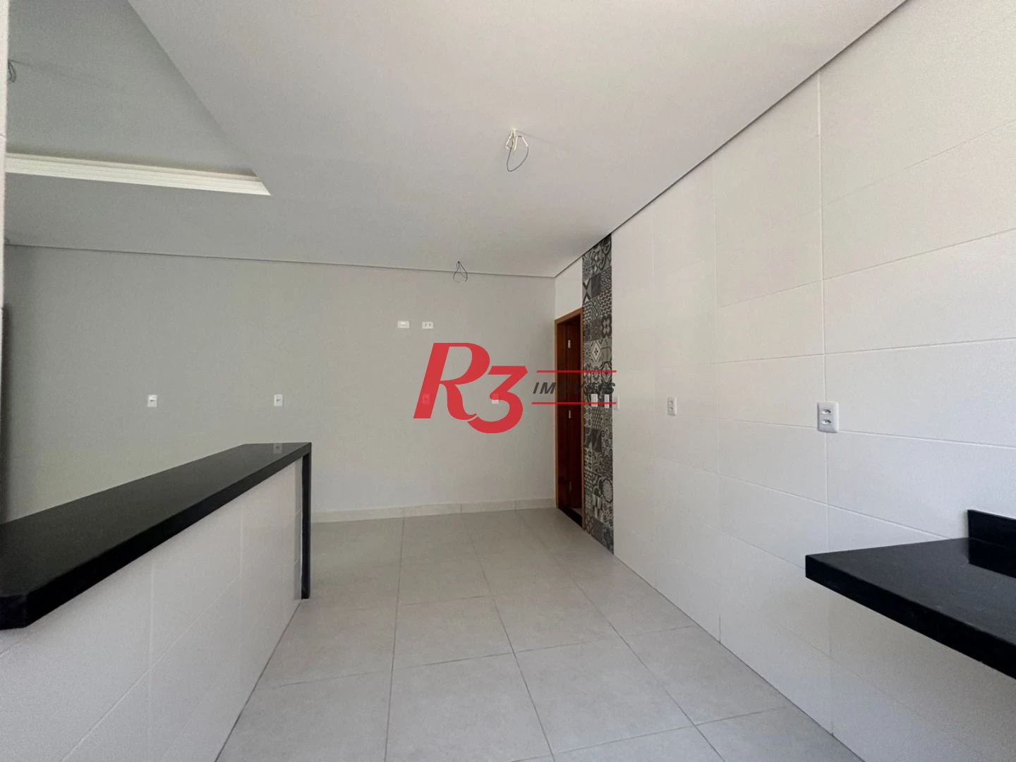 Casa com 3 dormitórios à venda, 115 m² por R$ 1.100.000,00 - Aparecida - Santos/SP
