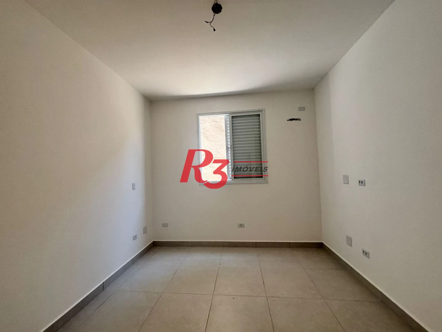 Casa com 3 dormitórios à venda, 115 m² por R$ 1.100.000,00 - Aparecida - Santos/SP