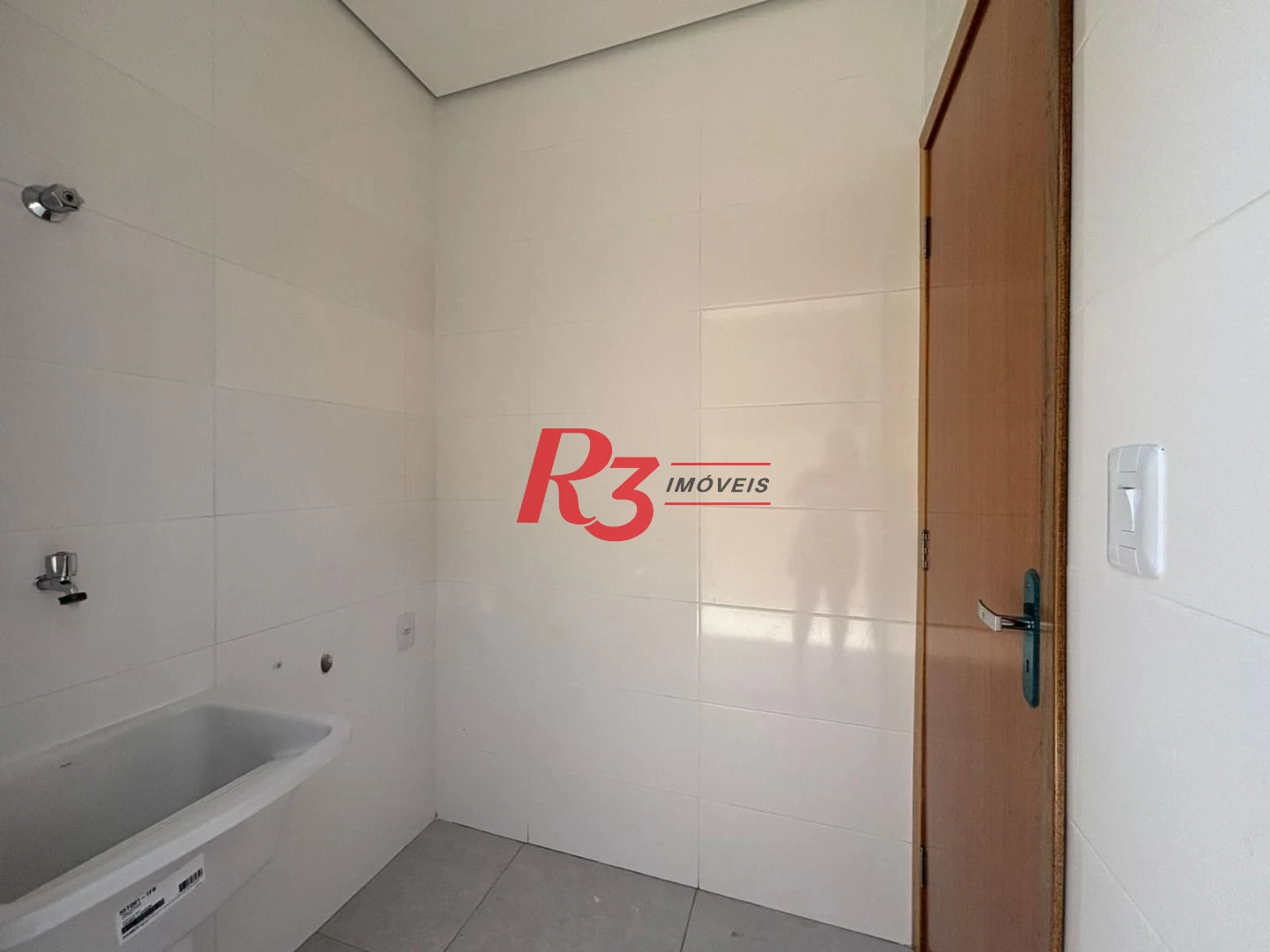 Casa com 3 dormitórios à venda, 115 m² por R$ 1.100.000,00 - Aparecida - Santos/SP