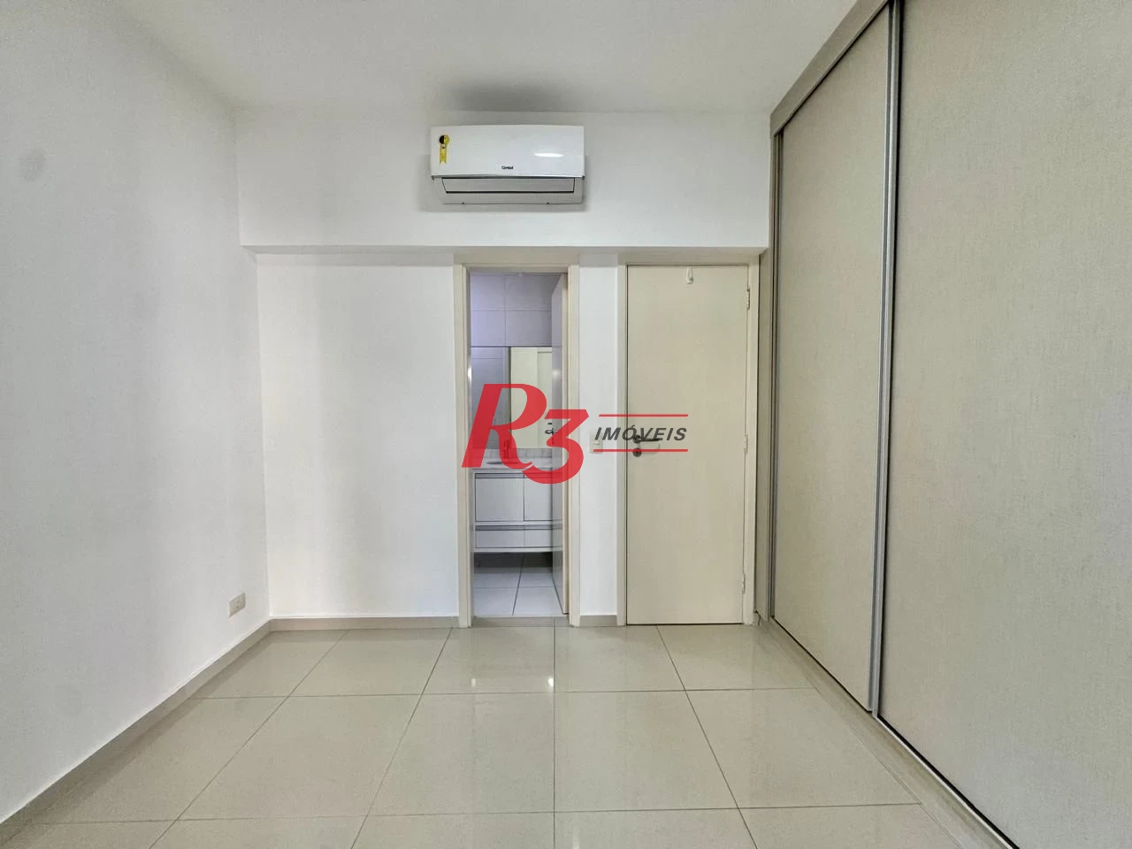 Apartamento com 2 dormitórios para alugar, 109 m² por R$ 7.500,00/mês - Gonzaga - Santos/SP