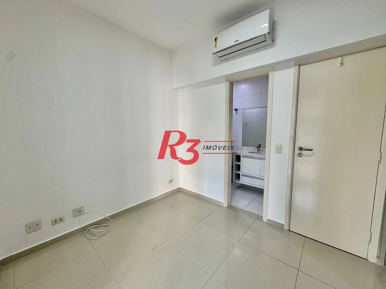 Apartamento com 2 dormitórios para alugar, 109 m² por R$ 7.500,00/mês - Gonzaga - Santos/SP