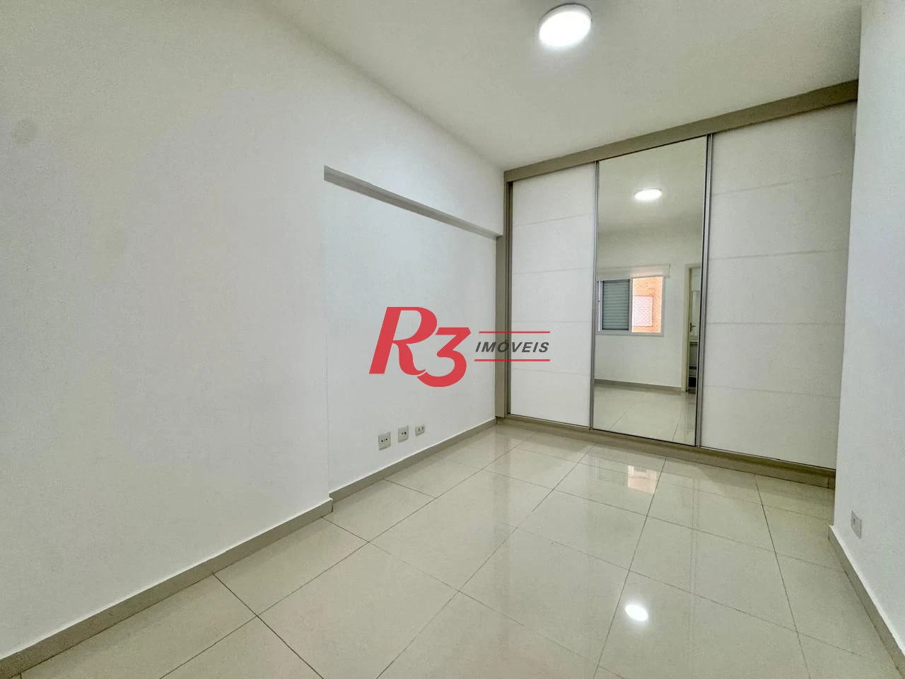 Apartamento com 2 dormitórios para alugar, 109 m² por R$ 7.500,00/mês - Gonzaga - Santos/SP
