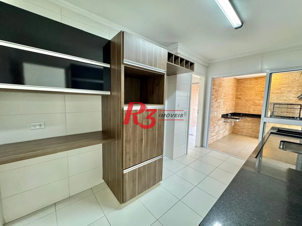 Apartamento com 2 dormitórios para alugar, 109 m² por R$ 7.500,00/mês - Gonzaga - Santos/SP