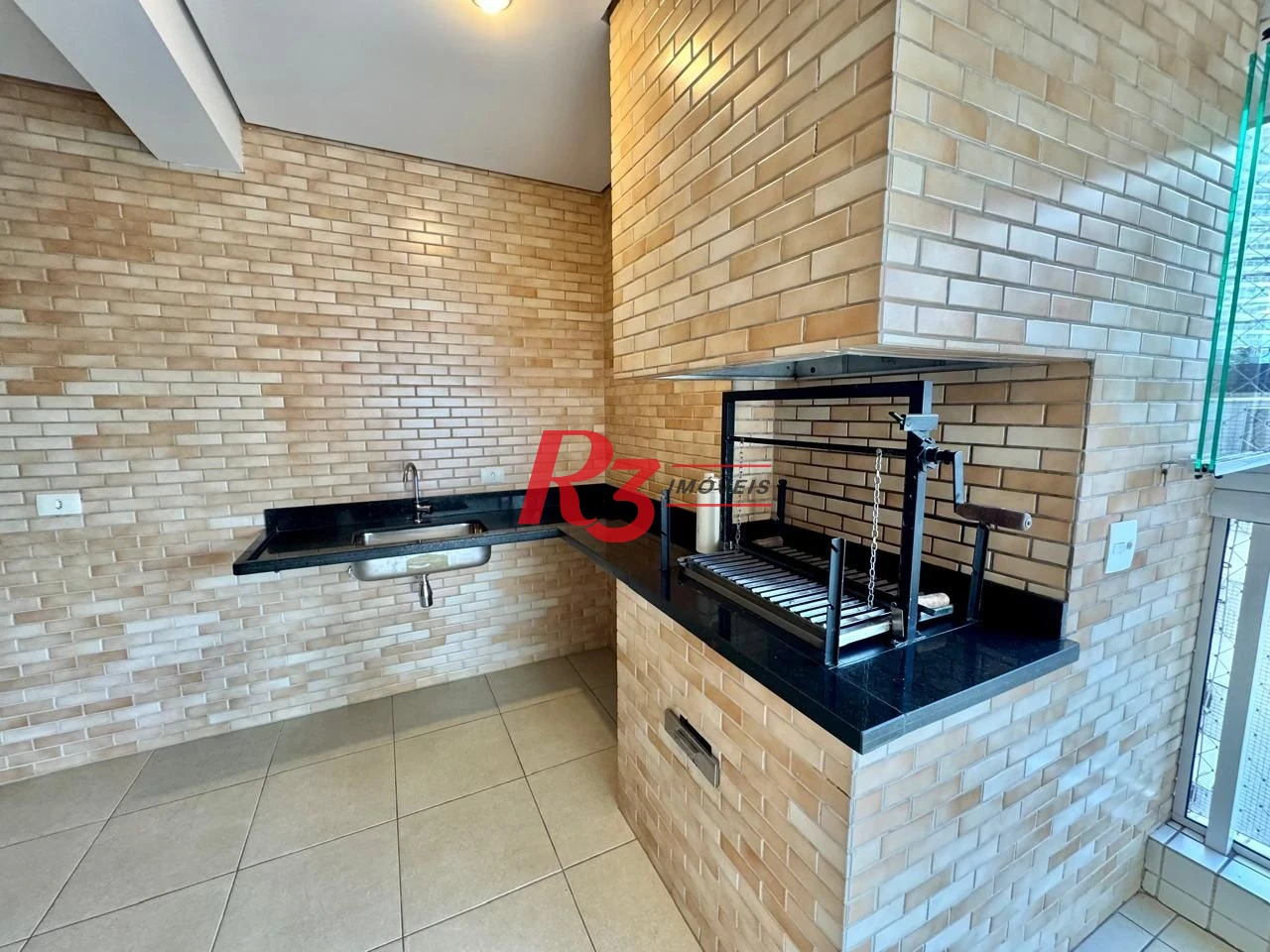 Apartamento com 2 dormitórios para alugar, 109 m² por R$ 7.500,00/mês - Gonzaga - Santos/SP