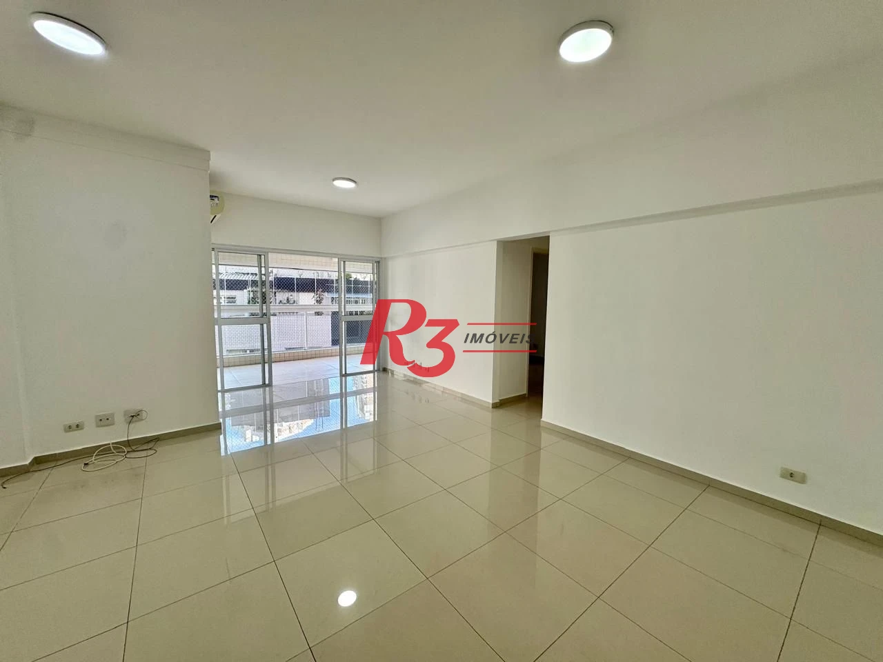 Apartamento com 2 dormitórios para alugar, 109 m² por R$ 7.500,00/mês - Gonzaga - Santos/SP