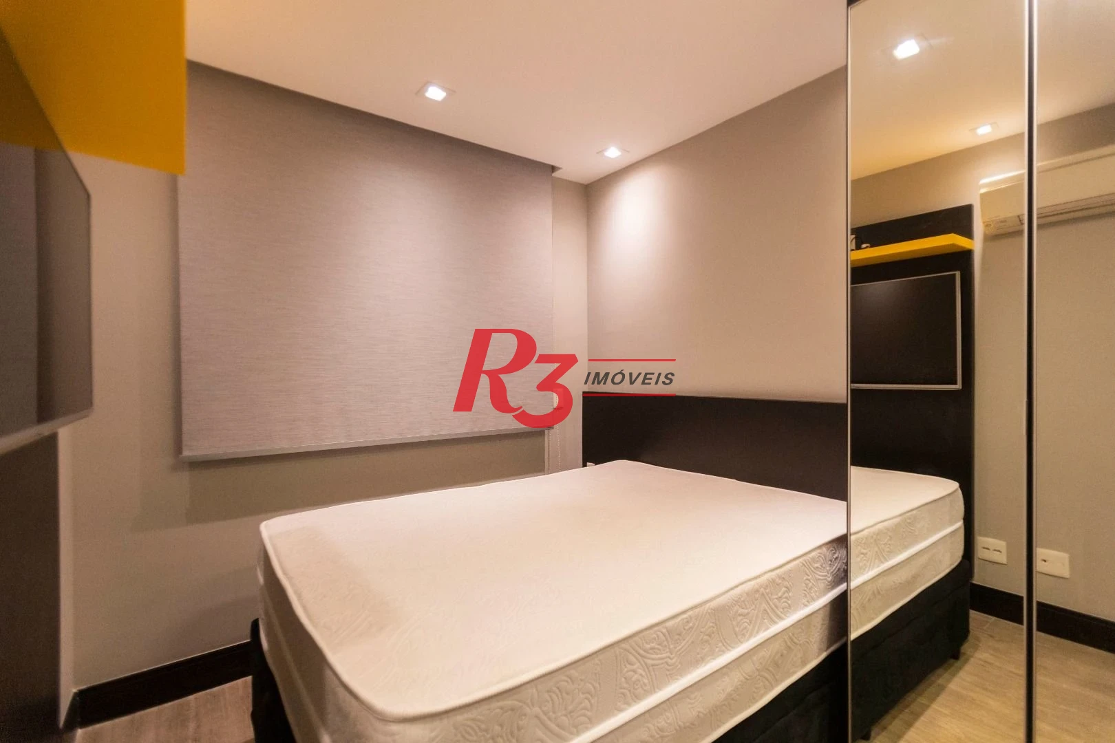 Apartamento com 1 dormitório para alugar, 48 m² por R$ 5.000,00/mês - Ponta da Praia - Santos/SP