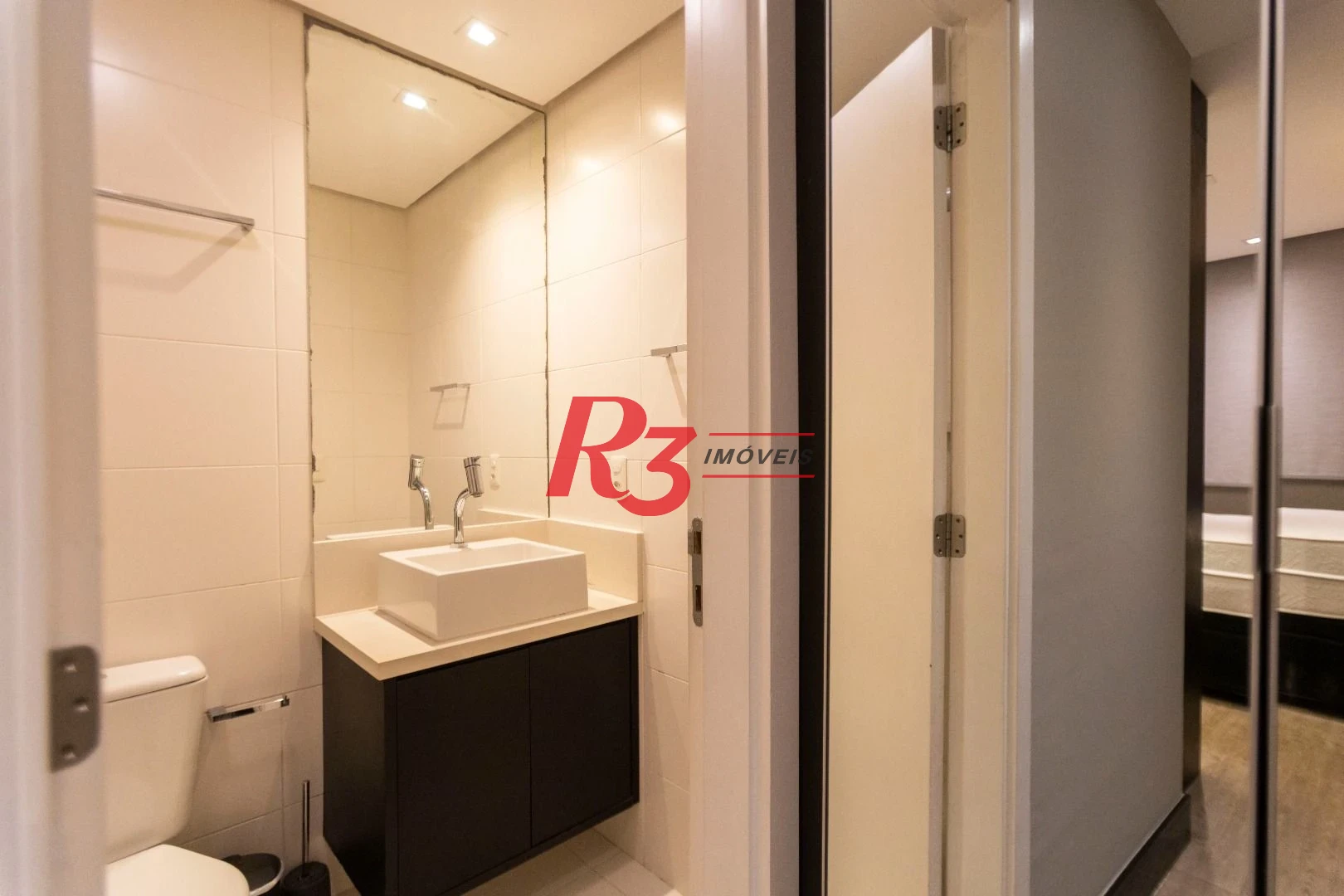 Apartamento com 1 dormitório para alugar, 48 m² por R$ 5.000,00/mês - Ponta da Praia - Santos/SP