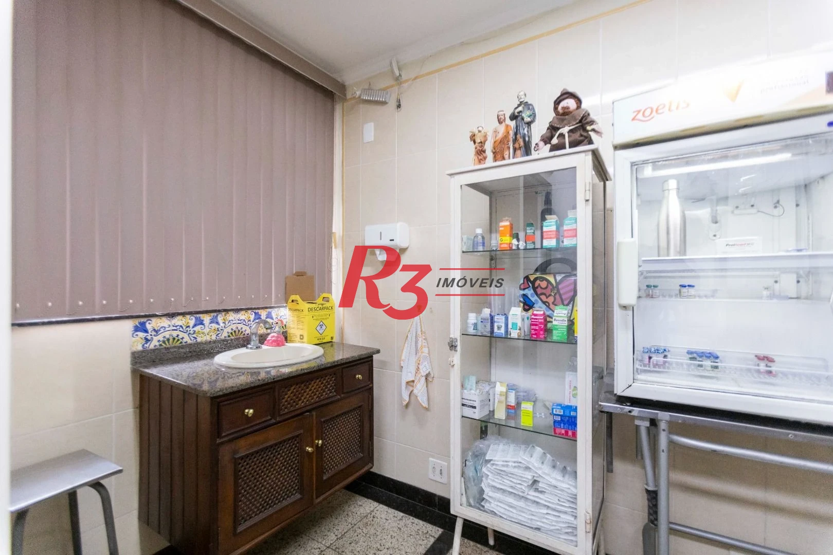 Sobrado, 227 m² - venda por R$ 2.000.000,00 ou aluguel por R$ 8.605,06/mês - Vila Belmiro - Santos/SP