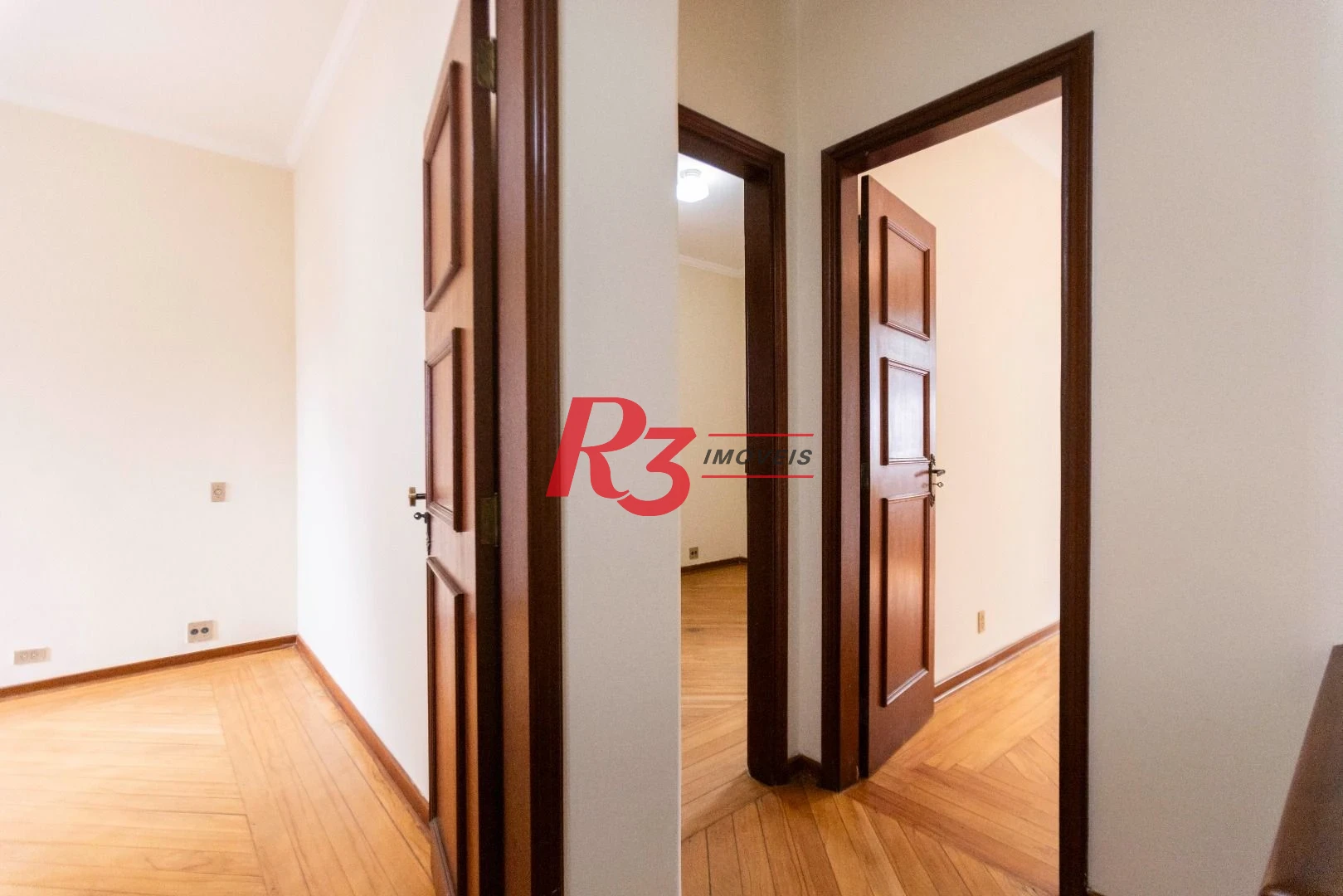 Sobrado, 227 m² - venda por R$ 2.000.000,00 ou aluguel por R$ 8.605,06/mês - Vila Belmiro - Santos/SP